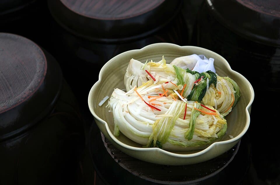 Baek-kimchi (백김치)