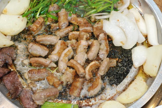 Gopchang-gui (곱창구이)
