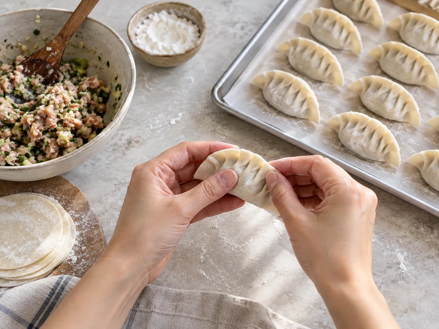 Kimchi and pork mandu (Korean dumplings), photo 2